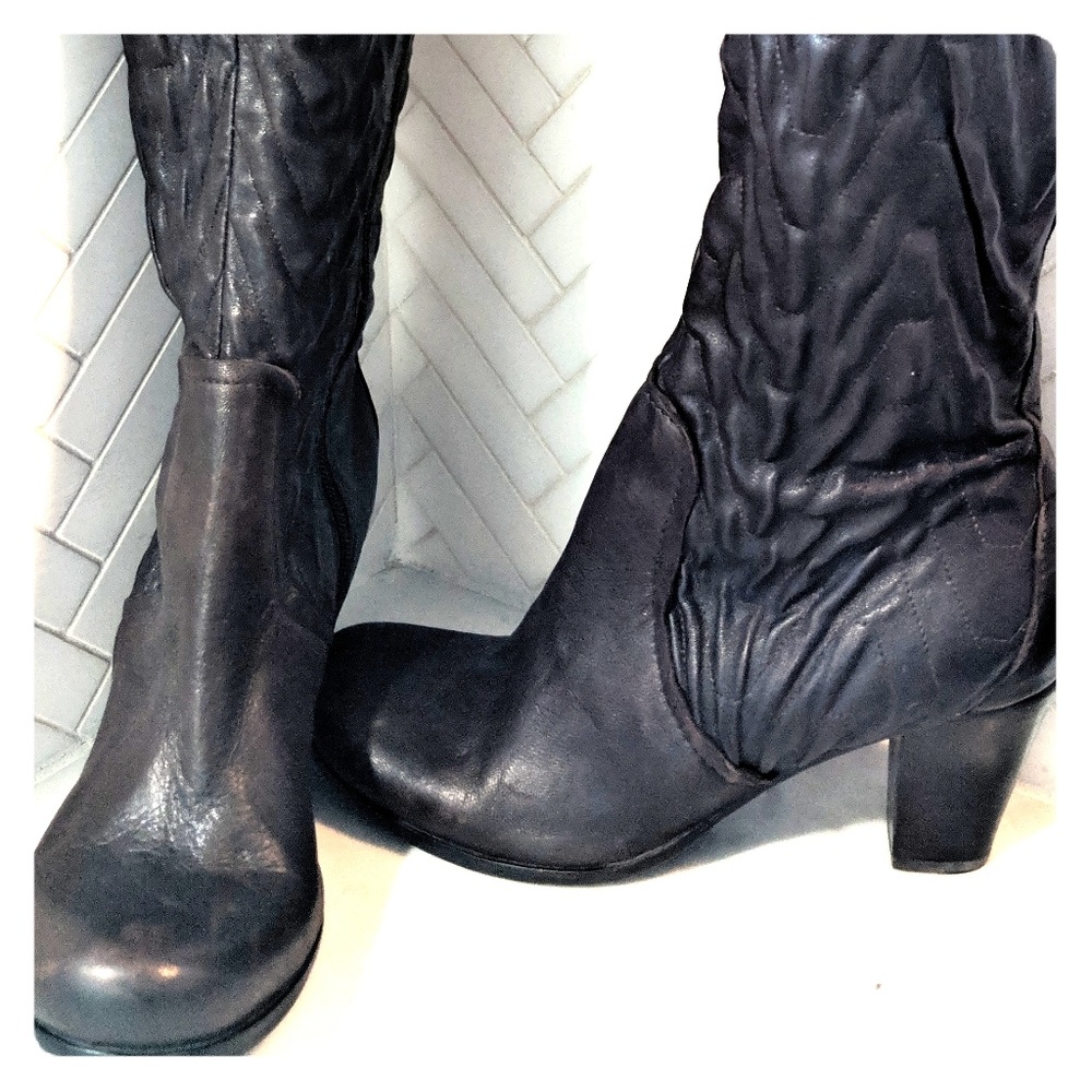 Apepazza new textured tall brown boots